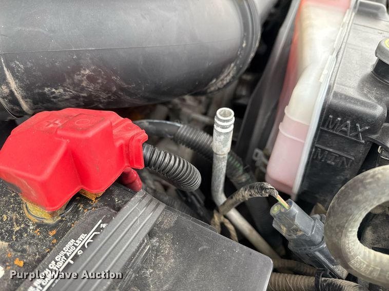 image for item EG2467 2017 Ford F550 flatbed truck