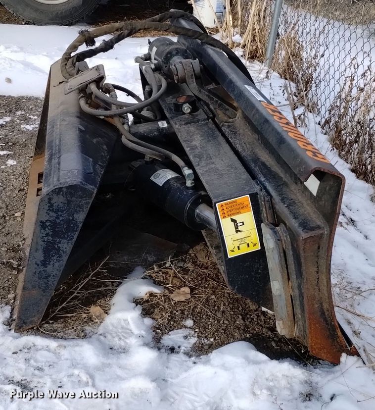image for item EH0122 Grouser 112  skid steer dozer blade