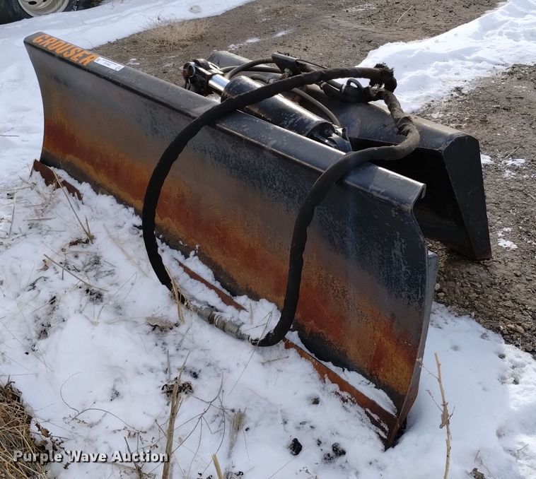 image for item EH0122 Grouser 112  skid steer dozer blade