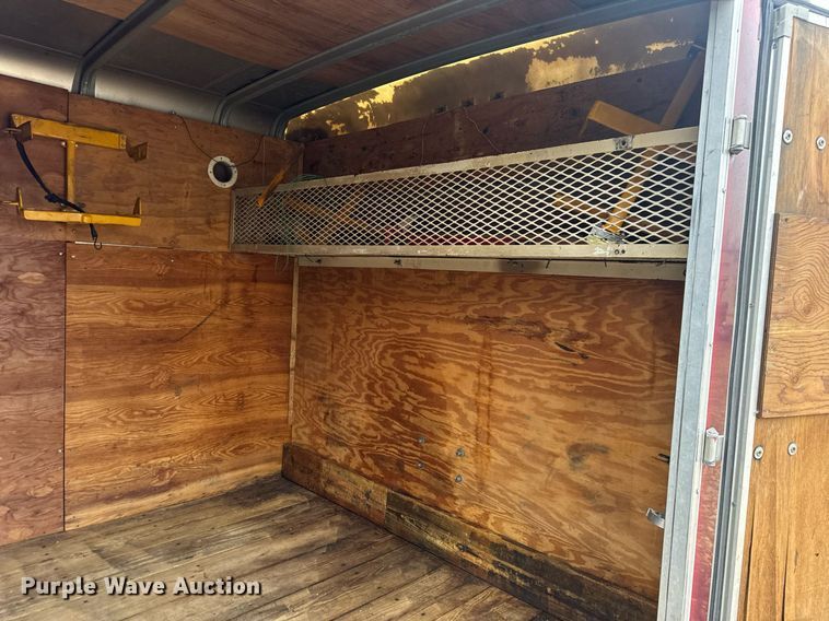 image for item EH7337 2002 Wells Cargo enclosed cargo trailer