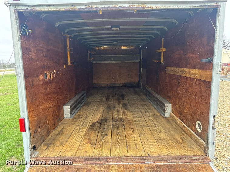 image for item EH7337 2002 Wells Cargo enclosed cargo trailer