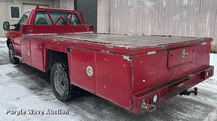 image for item EI4098 2003 Ford F550 Super Duty XL truck cab and chassis