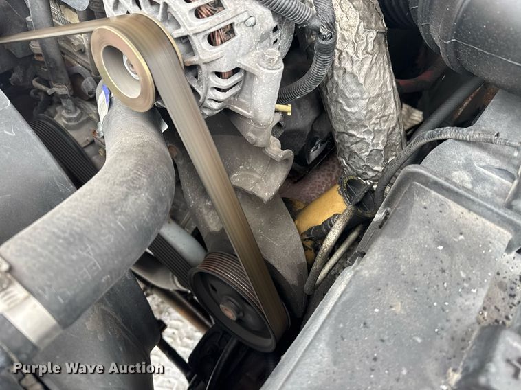 image for item EI4098 2003 Ford F550 Super Duty XL truck cab and chassis