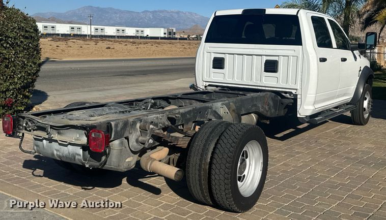 image for item EI4114 2018 Dodge Ram 4500 Crew Cab truck cab and chassis
