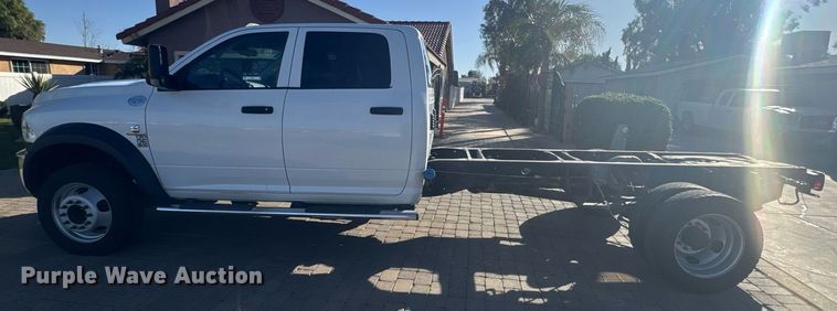 image for item EI4114 2018 Dodge Ram 4500 Crew Cab truck cab and chassis