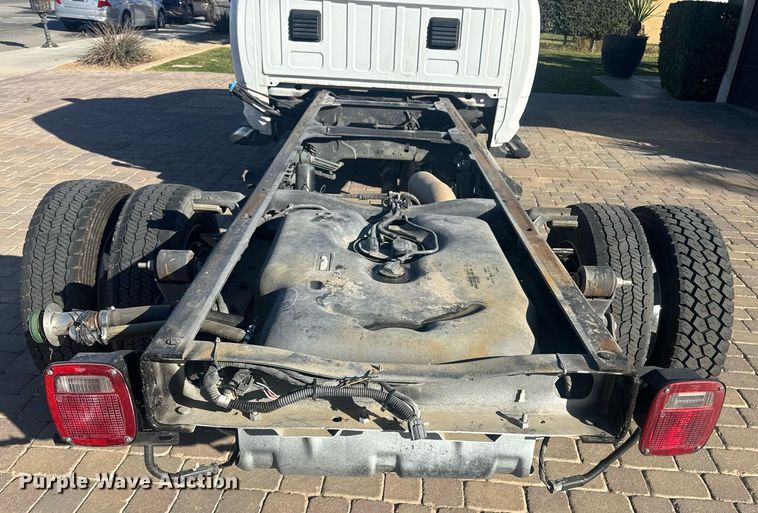 image for item EI4114 2018 Dodge Ram 4500 Crew Cab truck cab and chassis