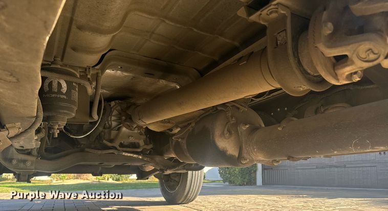 image for item EI4114 2018 Dodge Ram 4500 Crew Cab truck cab and chassis