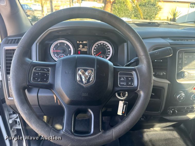 image for item EI4114 2018 Dodge Ram 4500 Crew Cab truck cab and chassis