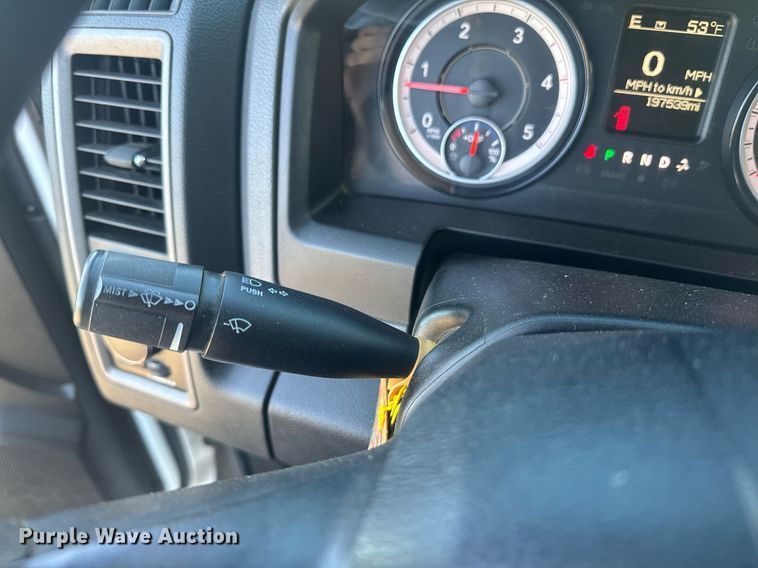 image for item EI4114 2018 Dodge Ram 4500 Crew Cab truck cab and chassis