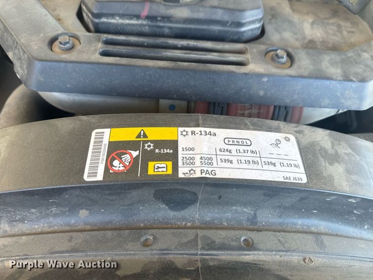 image for item EI4114 2018 Dodge Ram 4500 Crew Cab truck cab and chassis