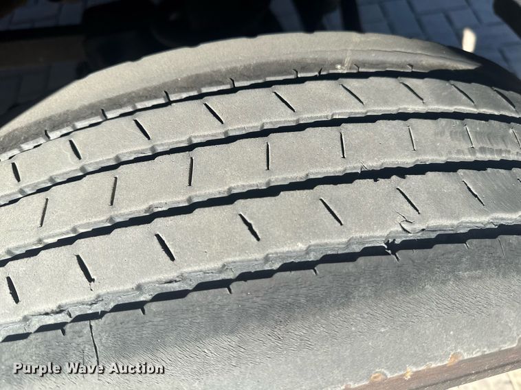 image for item EI4114 2018 Dodge Ram 4500 Crew Cab truck cab and chassis