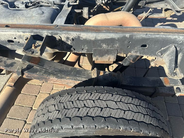 image for item EI4114 2018 Dodge Ram 4500 Crew Cab truck cab and chassis