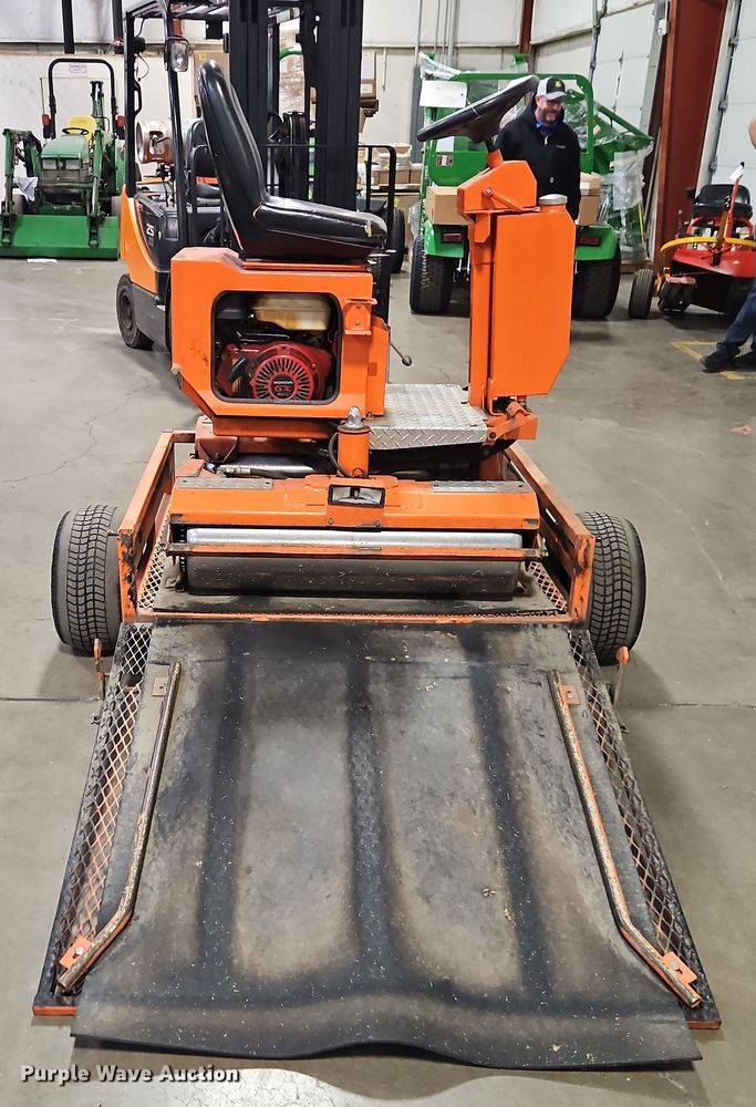 image for item EI8765 Salsco Gas Greens Roller greens roller