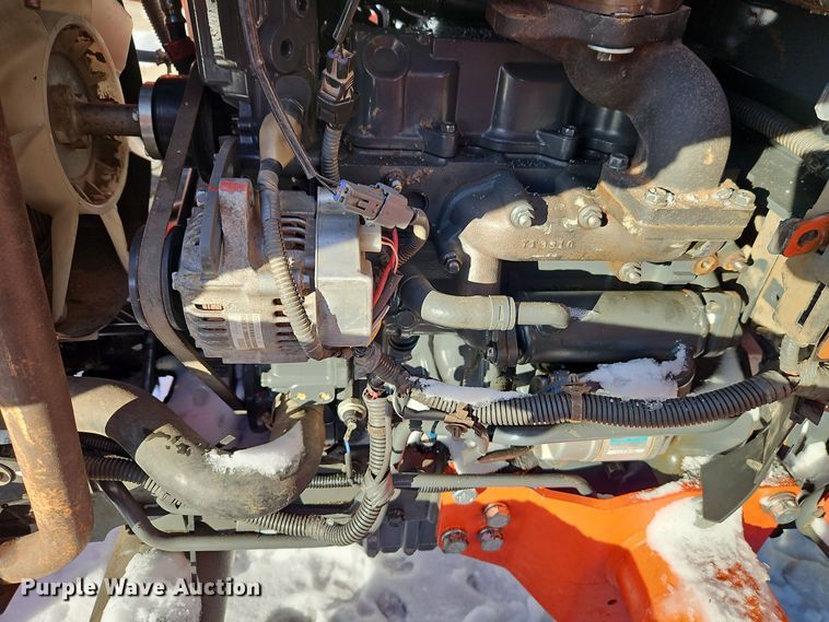 image for item EI8780 Kubota L3301D MFWD tractor