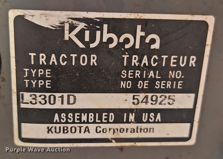 image for item EI8780 Kubota L3301D MFWD tractor