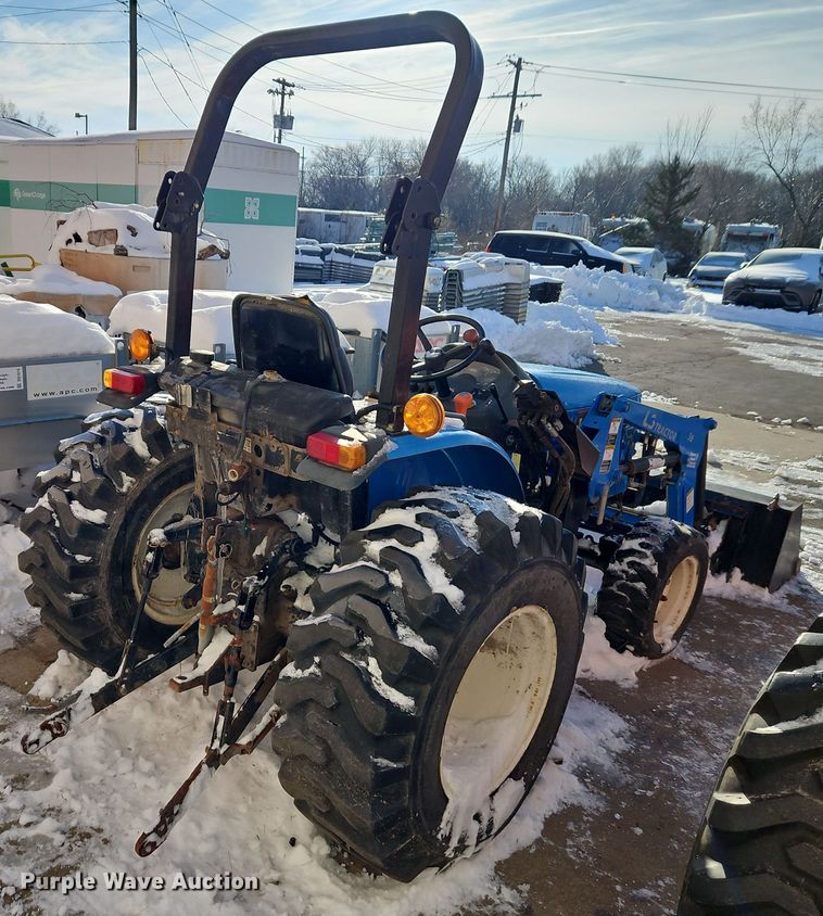 image for item EI8781 LS G3038 MFWD tractor