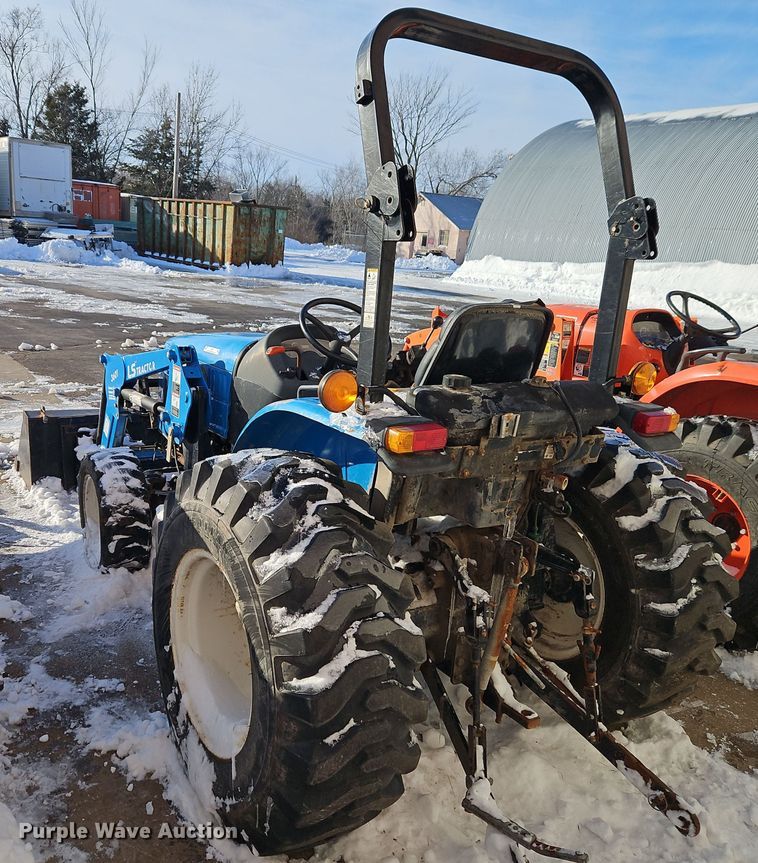 image for item EI8781 LS G3038 MFWD tractor