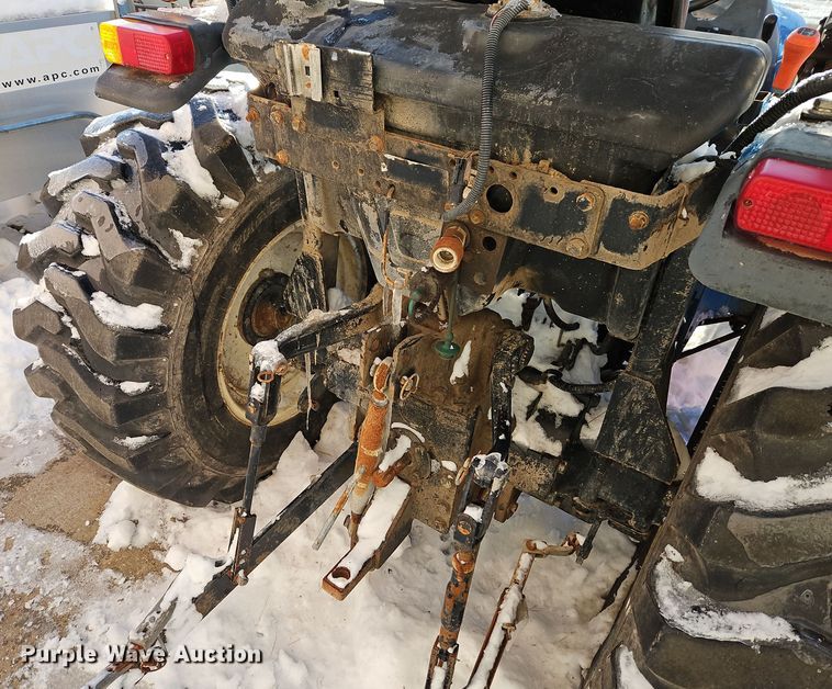 image for item EI8781 LS G3038 MFWD tractor