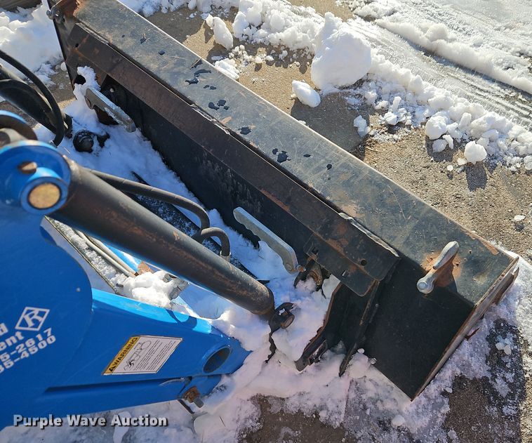 image for item EI8781 LS G3038 MFWD tractor