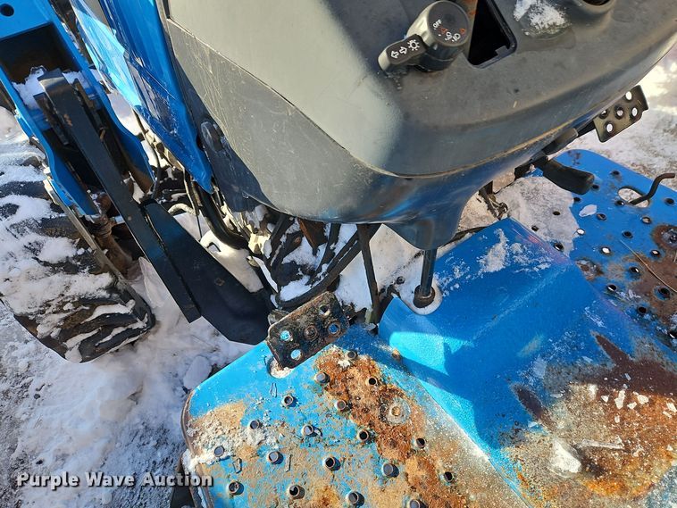 image for item EI8781 LS G3038 MFWD tractor