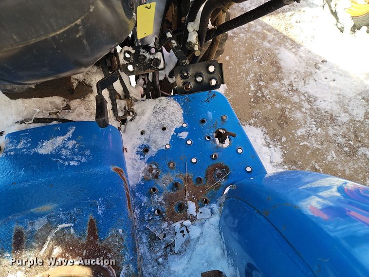 image for item EI8781 LS G3038 MFWD tractor