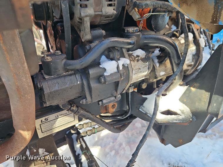 image for item EI8781 LS G3038 MFWD tractor