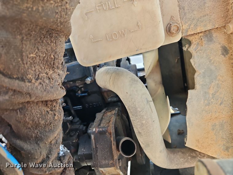 image for item EI8781 LS G3038 MFWD tractor