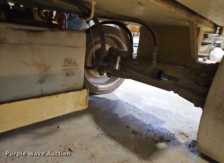 image for item EI8785 JLG 2632E2 scissor lift