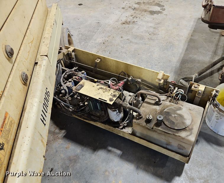 image for item EI8785 JLG 2632E2 scissor lift