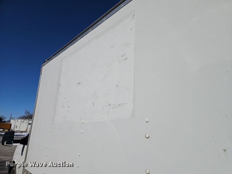 image for item EI8787 2010 Chevrolet G3500 box truck