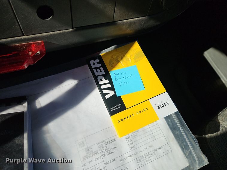 image for item EI8787 2010 Chevrolet G3500 box truck