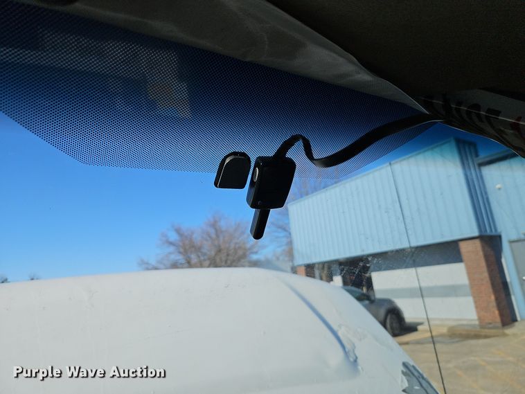 image for item EI8787 2010 Chevrolet G3500 box truck