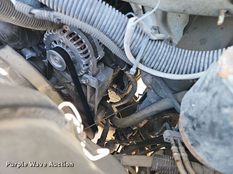 image for item EI8787 2010 Chevrolet G3500 box truck