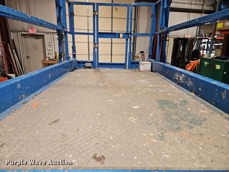 image for item EI8788 2012 Genie GS-2669RT scissor lift