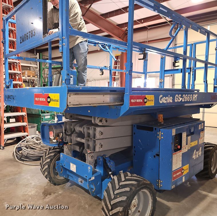 image for item EI8788 2012 Genie GS-2669RT scissor lift