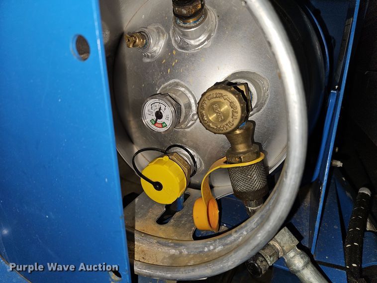 image for item EI8788 2012 Genie GS-2669RT scissor lift