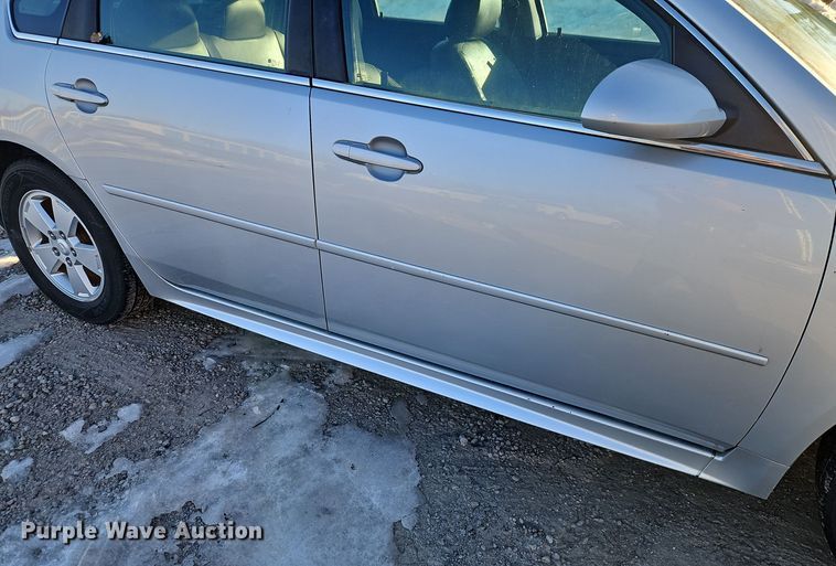 image for item EI8792 2010 Chevrolet Impala LT 