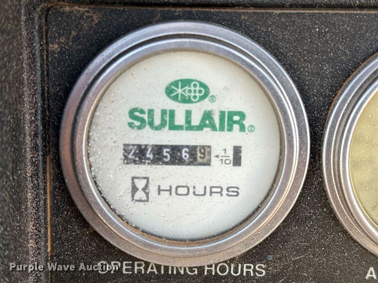 image for item EJ3448 Sullair air compressor