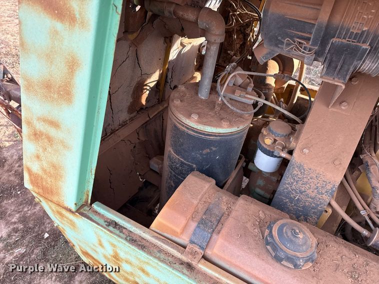 image for item EJ3448 Sullair air compressor