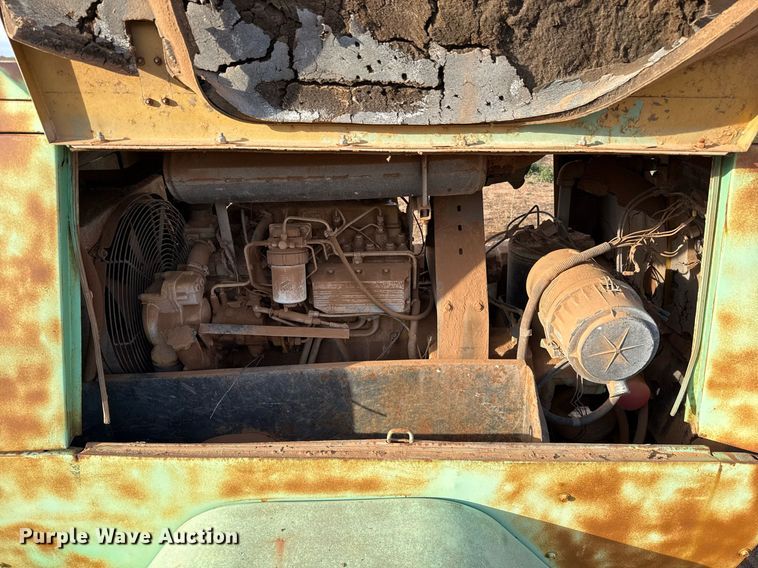 image for item EJ3448 Sullair air compressor