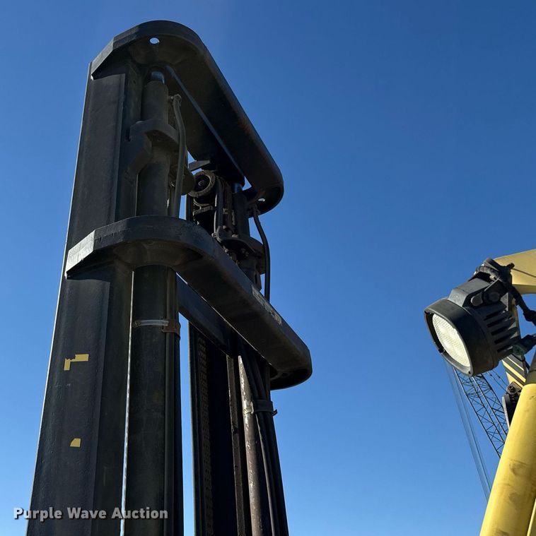 image for item EJ3461 2011 Hyster H155FT forklift