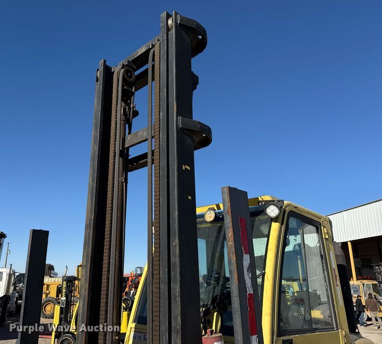 image for item EJ3461 2011 Hyster H155FT forklift