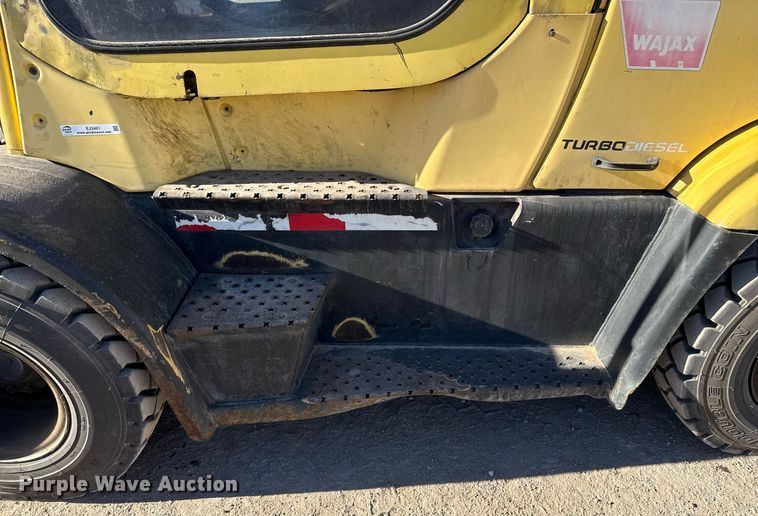 image for item EJ3461 2011 Hyster H155FT forklift