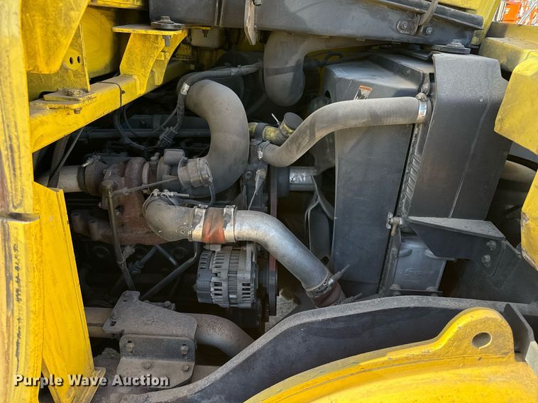 image for item EJ3461 2011 Hyster H155FT forklift