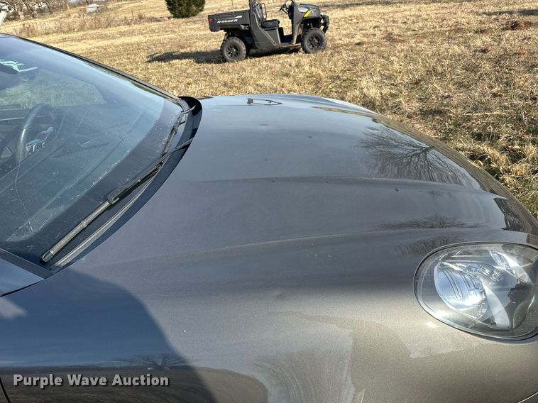 image for item EJ5328 2016 Porsche Macan S SUV