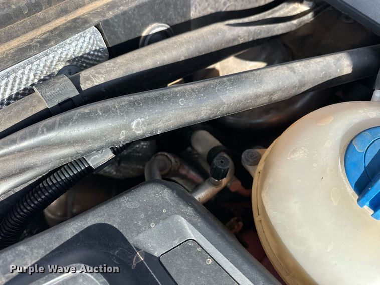 image for item EJ5328 2016 Porsche Macan S SUV