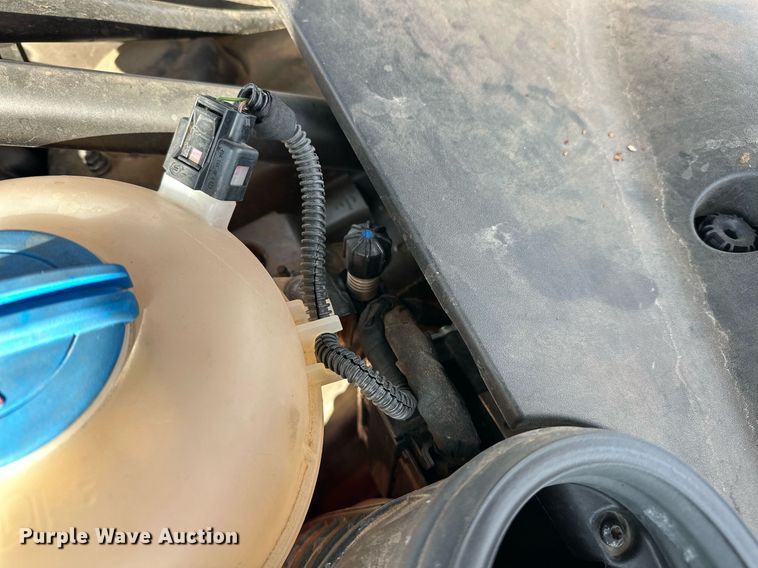 image for item EJ5328 2016 Porsche Macan S SUV