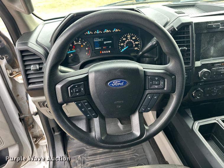 image for item EJ5330 2018 Ford F150 SuperCrew pickup truck