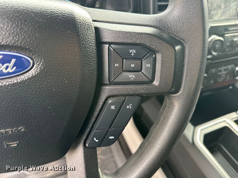 image for item EJ5330 2018 Ford F150 SuperCrew pickup truck