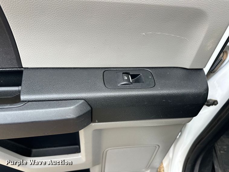 image for item EJ5330 2018 Ford F150 SuperCrew pickup truck